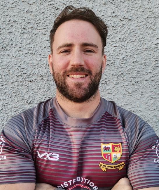 Laurence Headlam - good try for Crymych Laurence Headlam - good try for Crymych